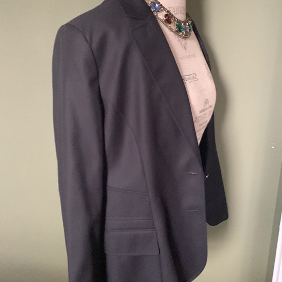 BNWOT ANNE KLEIN Black Blazer, two front pockets, with stitching details. - Picture 6 of 12